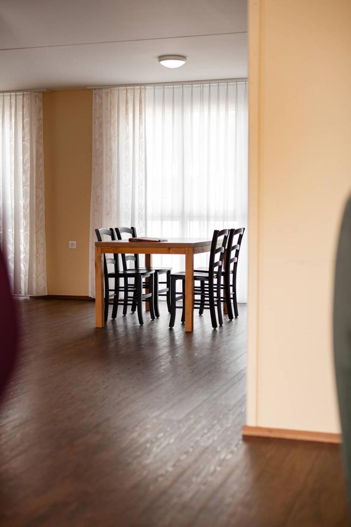 Appartement Wohntel - Wohnen Im Sevelen